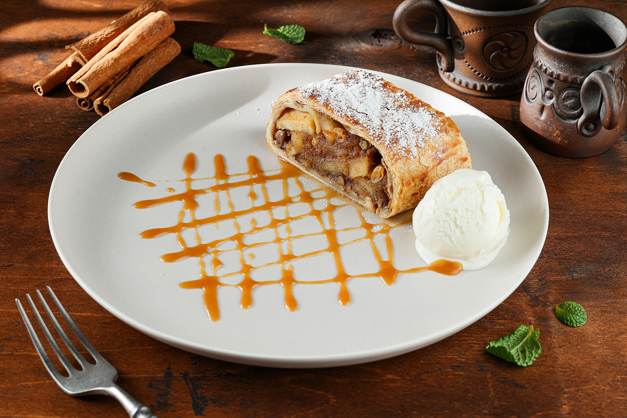 Яблочный штрудель