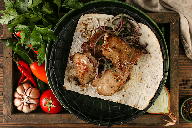 Шашлык из свиной шейки