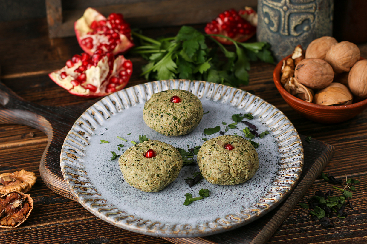 Пхали из фасоли с орехами